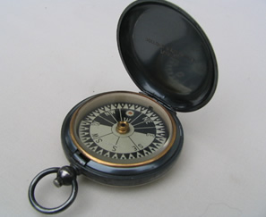 Dollond & Aitchison London, pocket compass