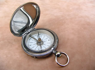 English cross bar needle pocket compass
