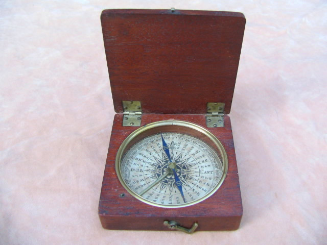 Georgian mahogany cased pocket compass circa 1825