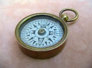 19th century open faced pocket compass 