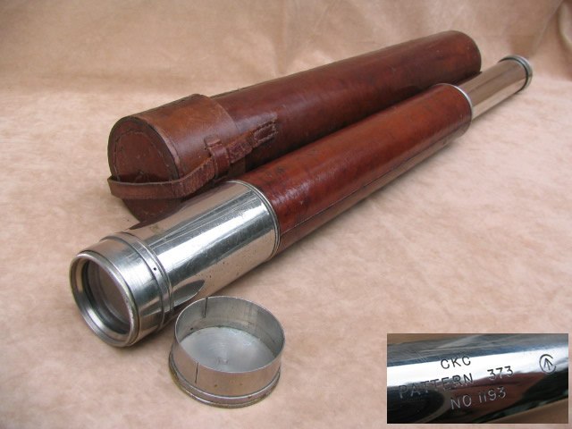 Single draw Officer of the Watch telescope with leather case
