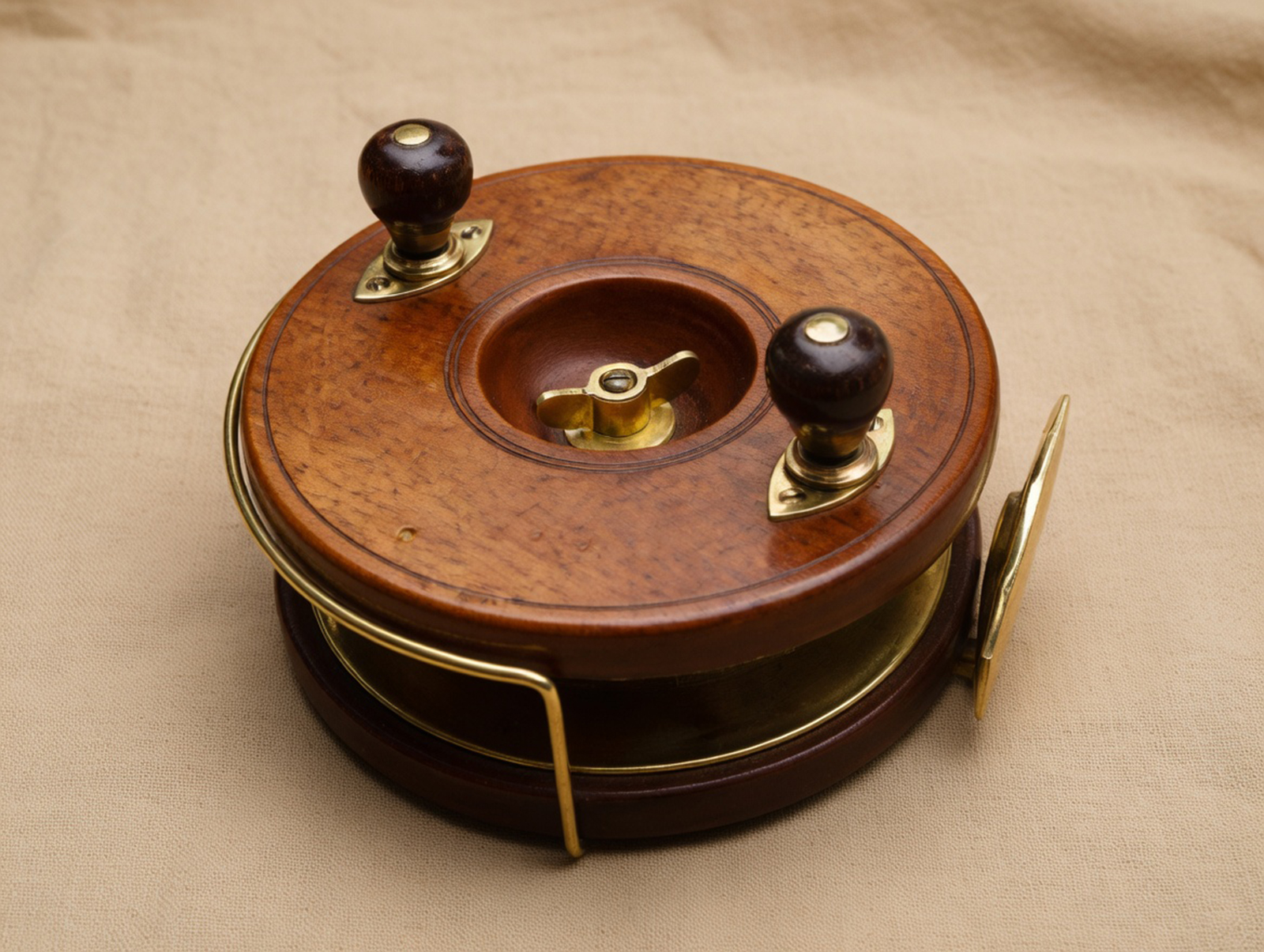 Allcock Starback Mahagony reel