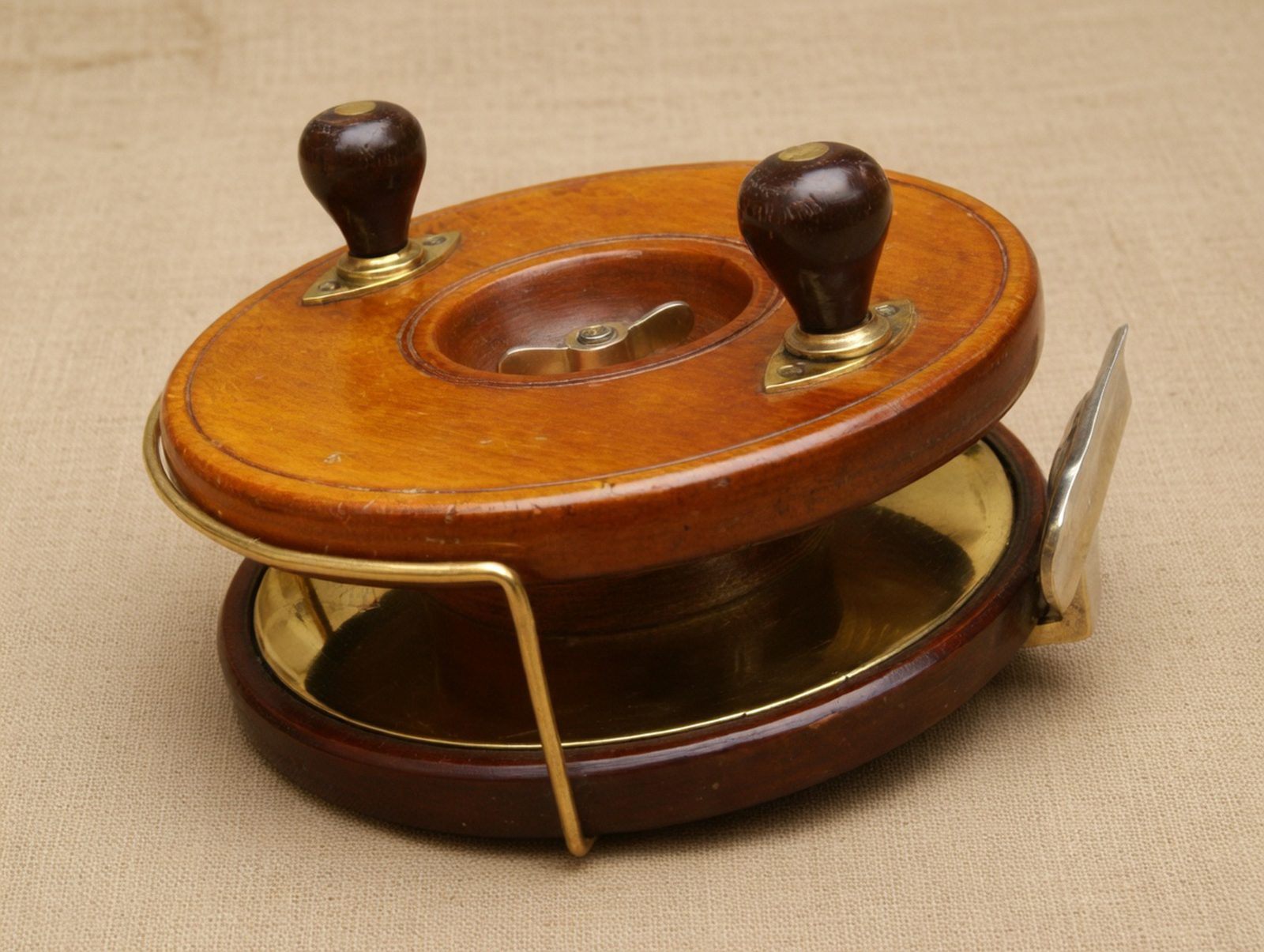 Allcock Starback Mahagony reel