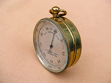 Antique pocket barometer/altimeter
